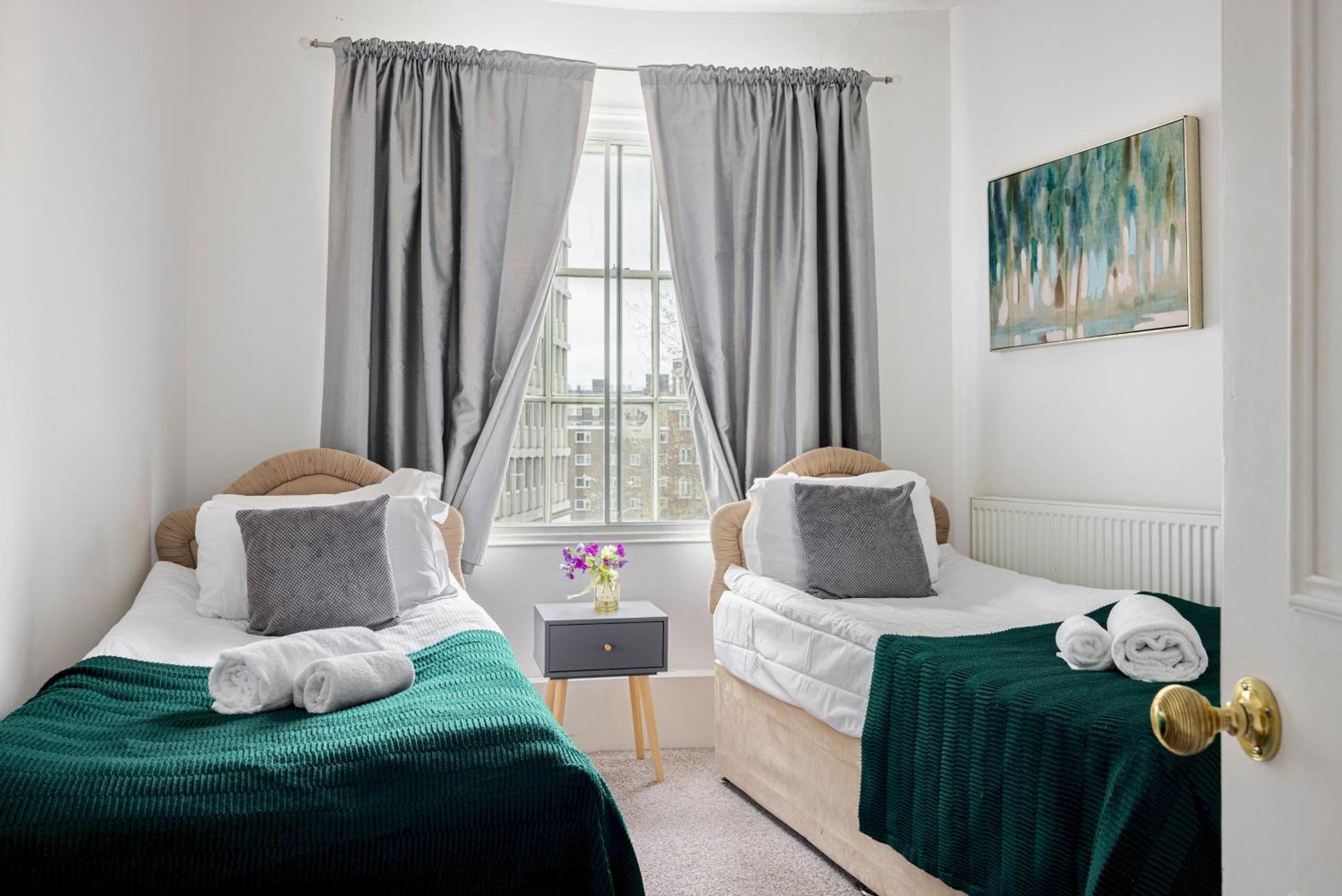 Picktheplace Lancaster Gate London Exteriör bild